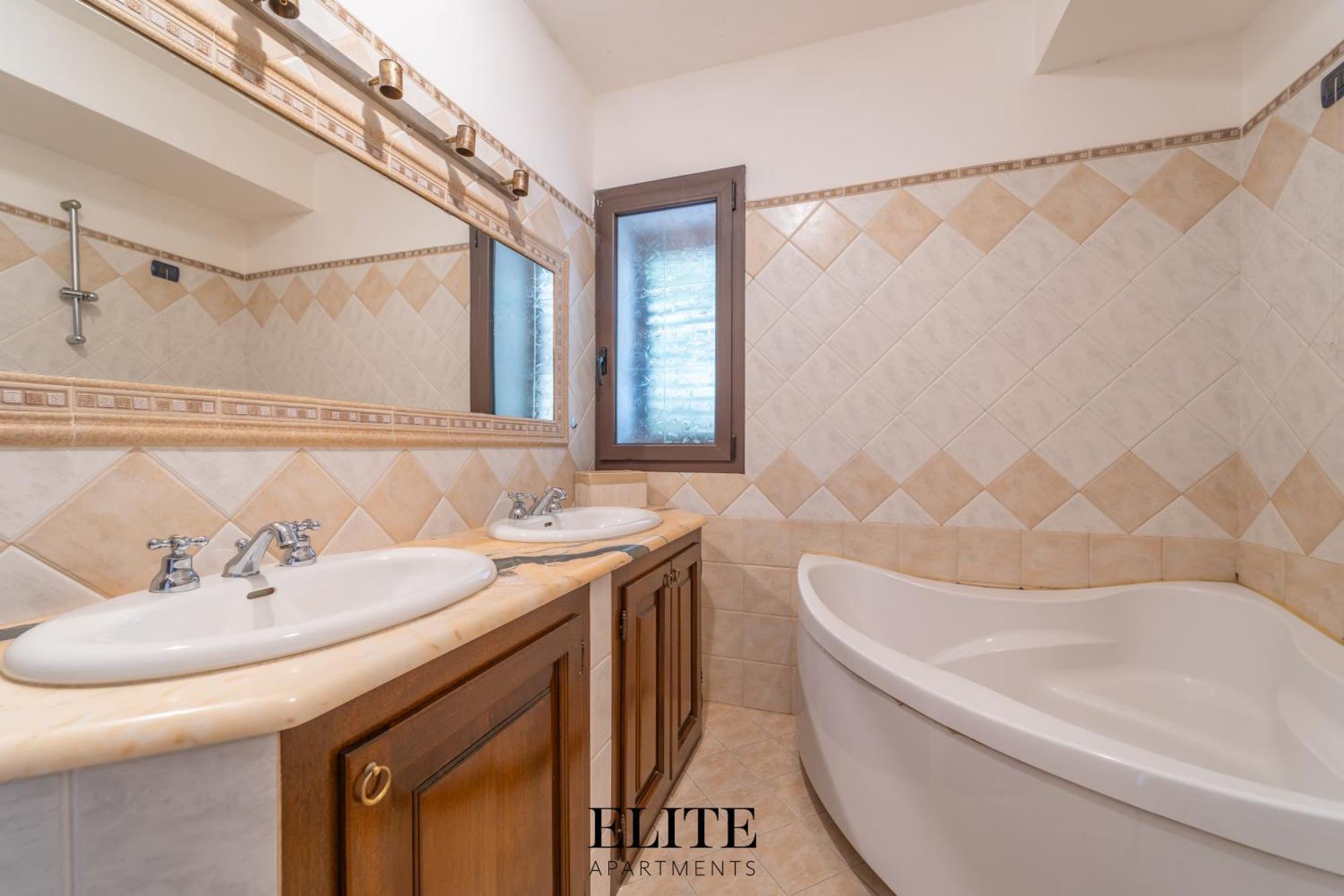 B&B My Home Al Centro Di Olbia Extérieur photo